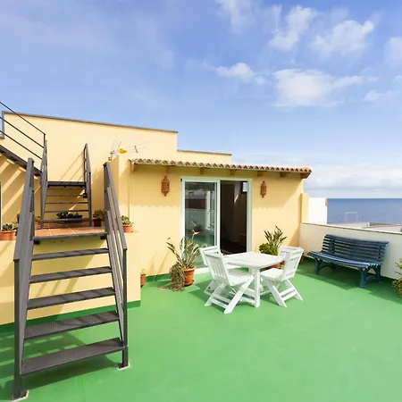 度假居 Live La Caleta Al Mar *