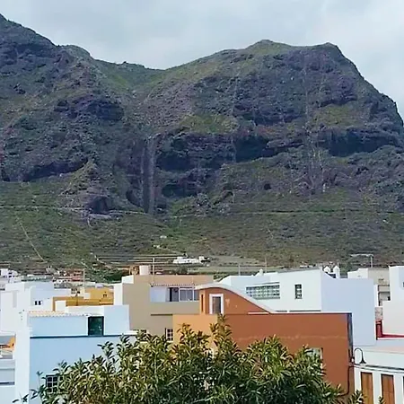 Live La Caleta Al Mar 度假居 Caleta de Interián
